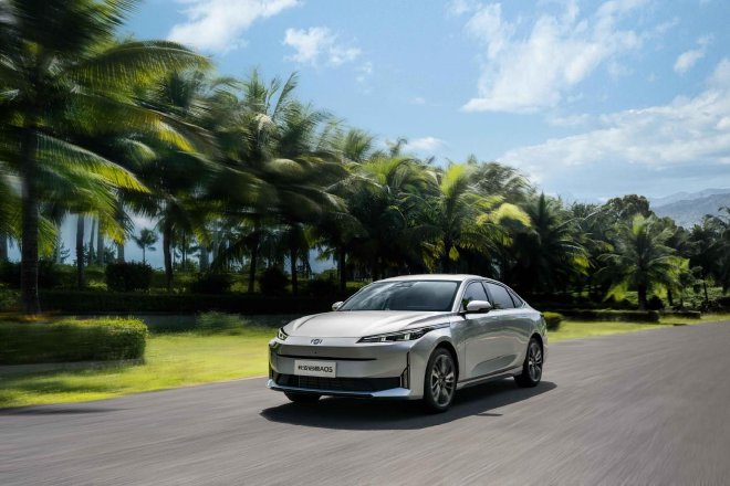 长安启源全民伙伴计划开启 周杰伦担任品牌大使