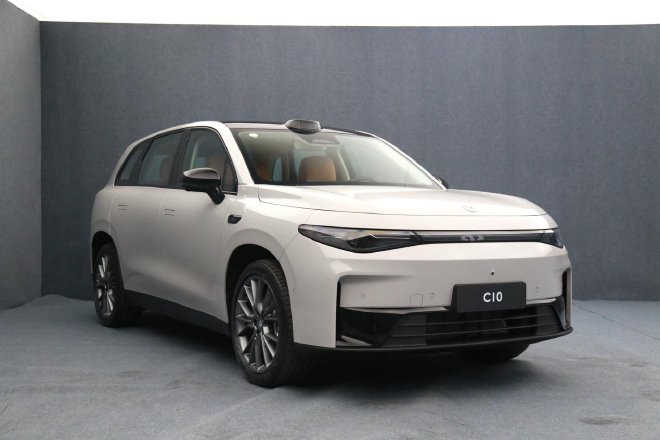 新技术新红利 实拍零跑全新C10\C11\C01\T03