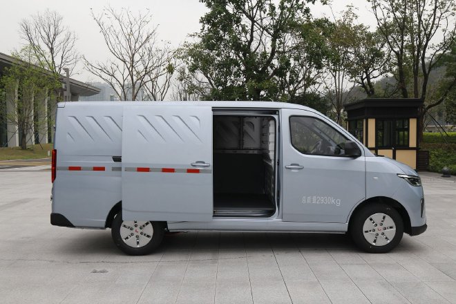 新能源回本利器 试驾上汽通用五菱扬光