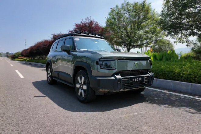 增程也可以很硬派!抢先试驾深蓝G318