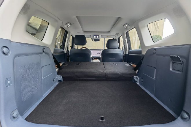 增程也可以很硬派!抢先试驾深蓝G318