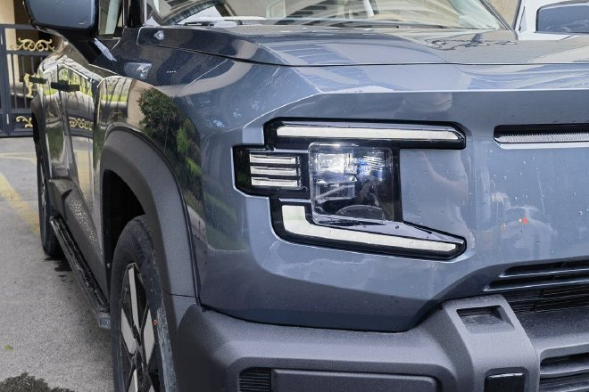 增程也可以很硬派!抢先试驾深蓝G318