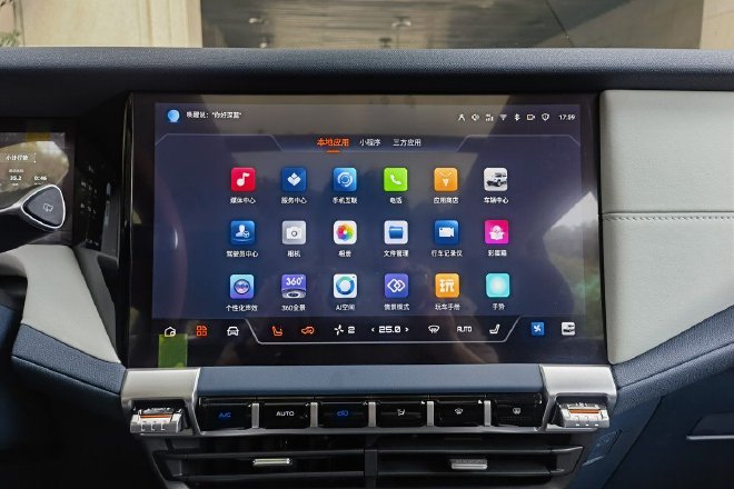 增程也可以很硬派!抢先试驾深蓝G318