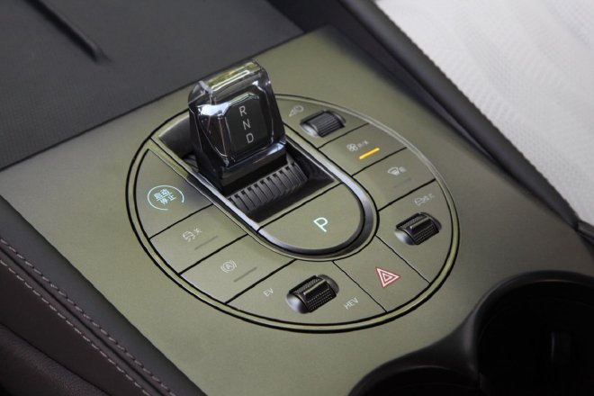 搭第五代DM技术 比亚迪海豹06 DM-i油耗测试