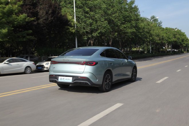 搭第五代DM技术 比亚迪海豹06 DM-i油耗测试