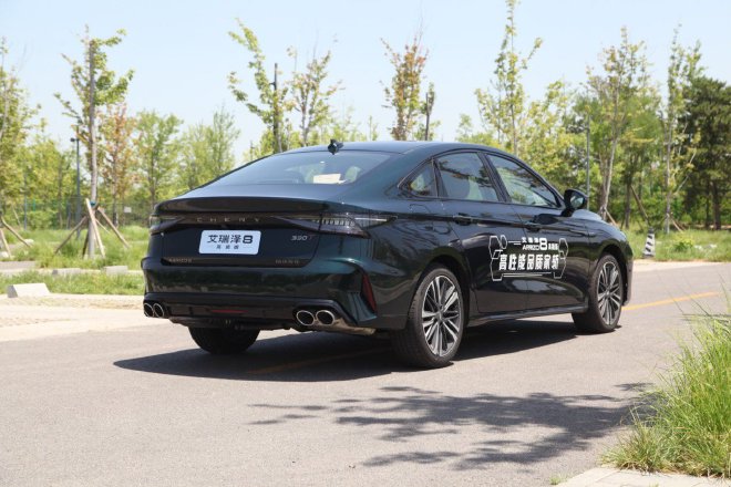 换装8AT变速器 试驾奇瑞艾瑞泽8 御+版车型