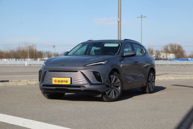 试驾别克E5 感受合资纯电SUV的豪华感