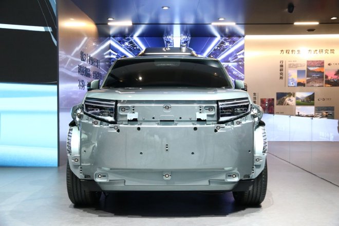 2025成都车展:实拍方程豹钛3星战都市版