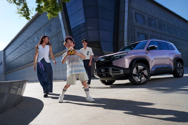 增加粉蓝双色及新版本 方程豹钛3新版本上市