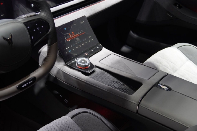 2023上海车展探馆:岚图携多款新车亮相 追光将正式上市