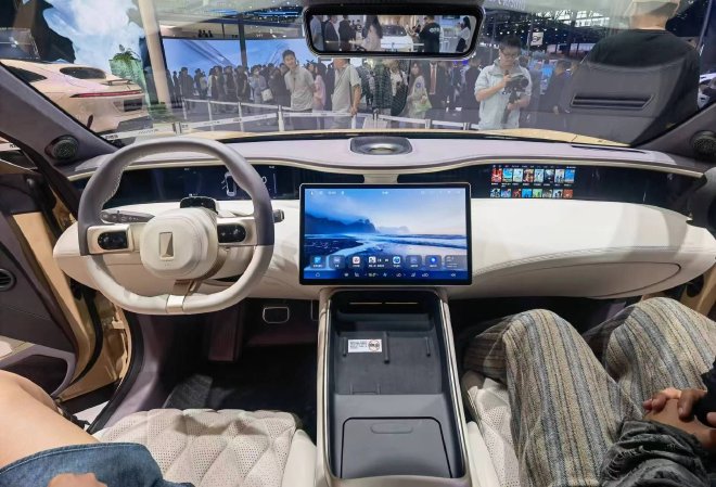 2024北京车展:2024款阿维塔11正式上市