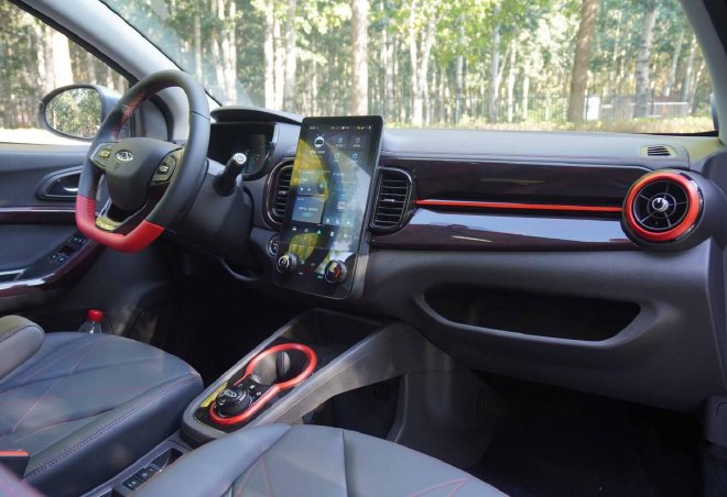 配置越级的小蚂蚁 如何做到傲视同级有底气?