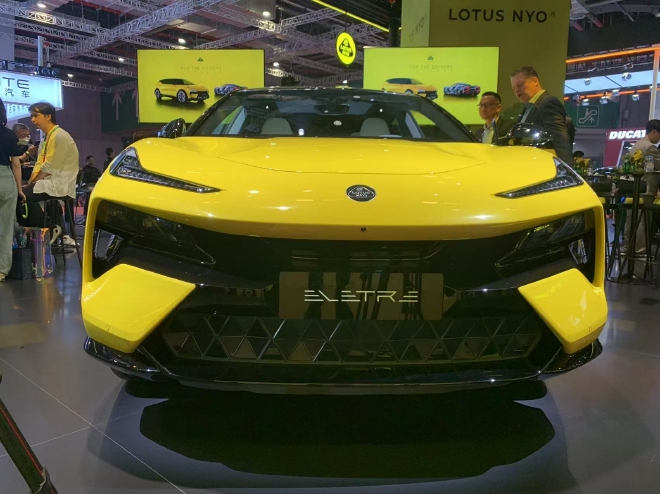 2023上海车展:路特斯多款车型亮相