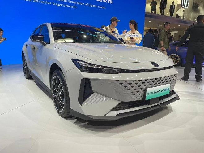 2024北京车展:第二代长安UNI-V智电iDD版上市