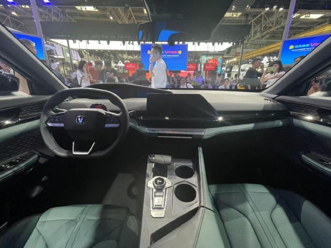 2024北京车展:第二代长安UNI-V智电iDD版上市