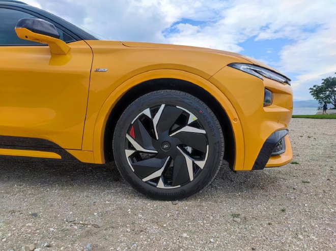 大马力性能测试和油耗PK 福特蒙迪欧运动版试驾