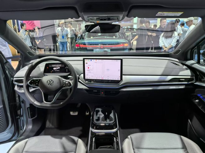 2024广州车展:实拍2025款ID.4 CROZZ