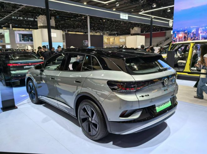 2024广州车展:实拍2025款ID.4 CROZZ