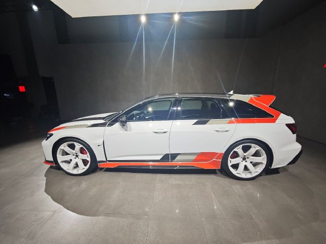 具有收藏价值 一汽奥迪RS旗舰双车正式上市