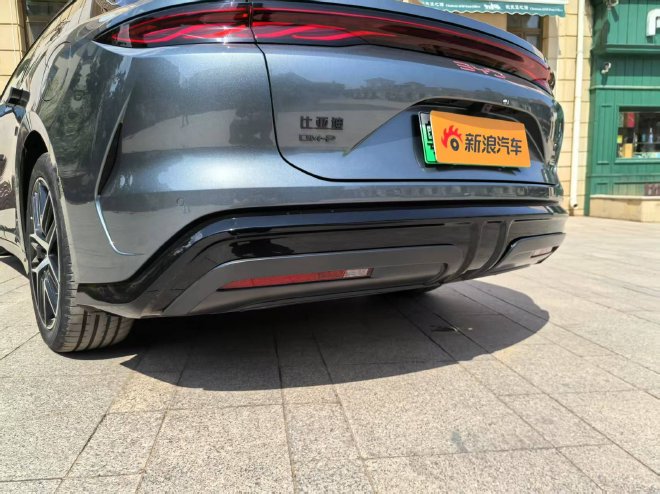 智能与豪华再升级 试驾比亚迪旗舰车型汉L与唐L