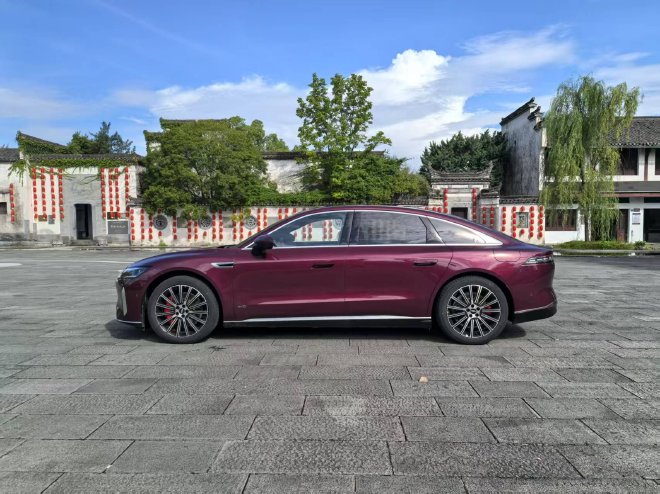 试驾风云A9L 感受“9”字辈家族新宠儿的魅力