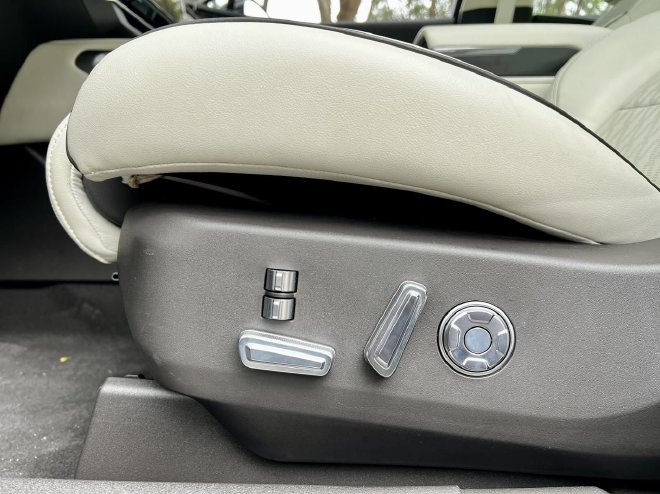 美式豪华大五座 体验林肯航海家