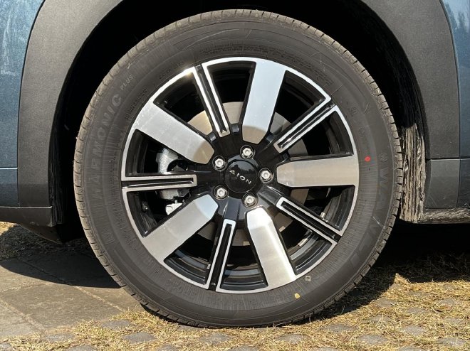 家用增程SUV新选择 试驾广汽埃安AION i60