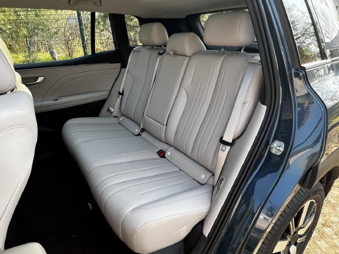 家用增程SUV新选择 试驾广汽埃安AION i60