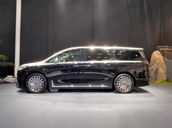 2025广州车展探馆：实拍岚图梦想家山河