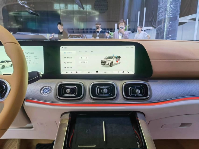 2023上海车展探馆:奇瑞瑞虎9实车