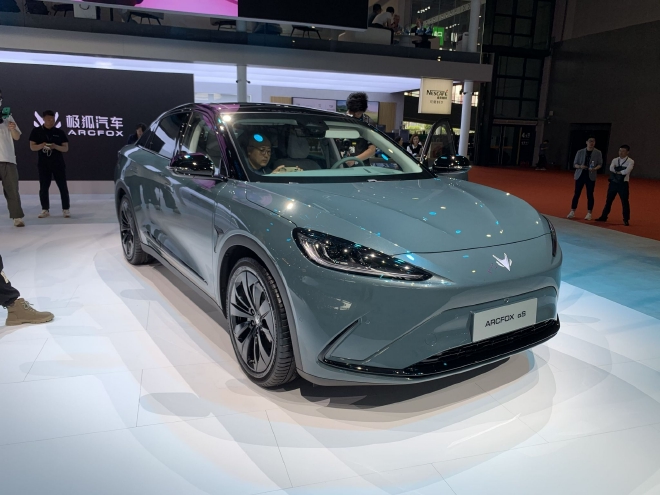 极狐阿尔法2023款最新款生产厂家 7e83-ca71e4a7ea04e8de111b4caad6390282.jpg