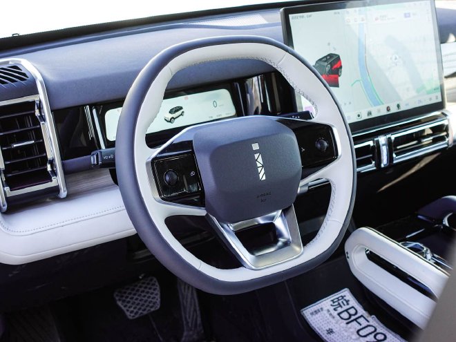 试驾iCAR 03 配8+X全路况驾驶模式