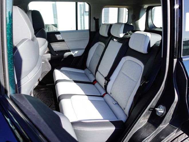 试驾iCAR 03 配8+X全路况驾驶模式