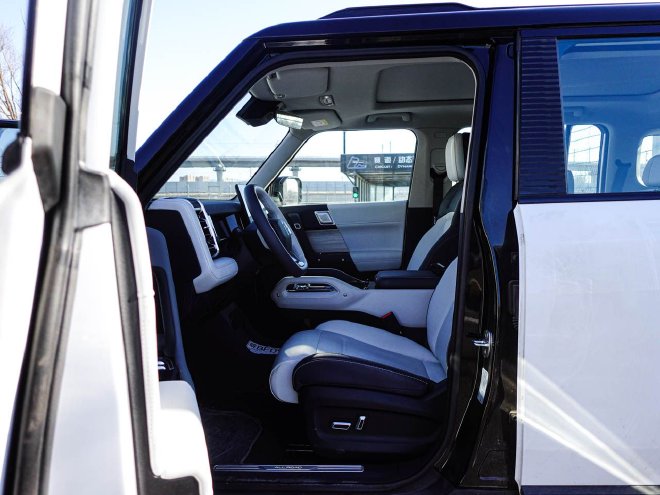 试驾iCAR 03 配8+X全路况驾驶模式