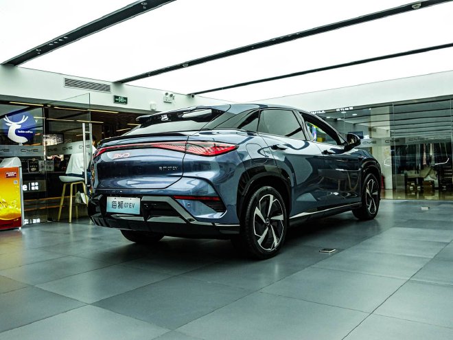 静态实拍比亚迪海狮07EV 满足多场景用车需求