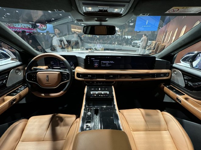 2024成都车展:全新林肯飞行家上市