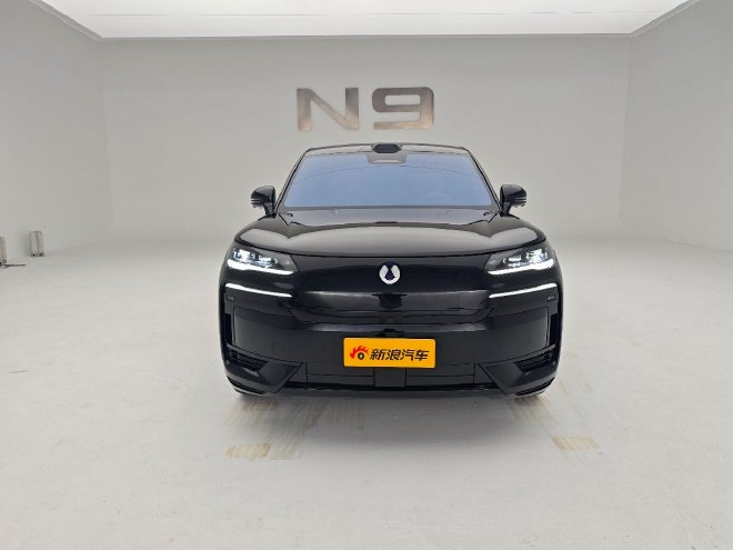 融合中式建筑风格 腾势N9外观抢先实拍