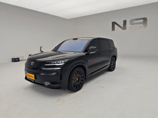 融合中式建筑风格 腾势N9外观抢先实拍