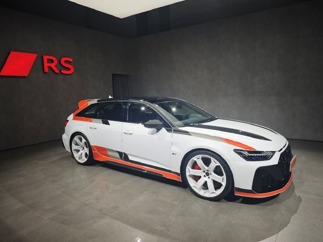 具有收藏价值 一汽奥迪RS旗舰双车正式上市