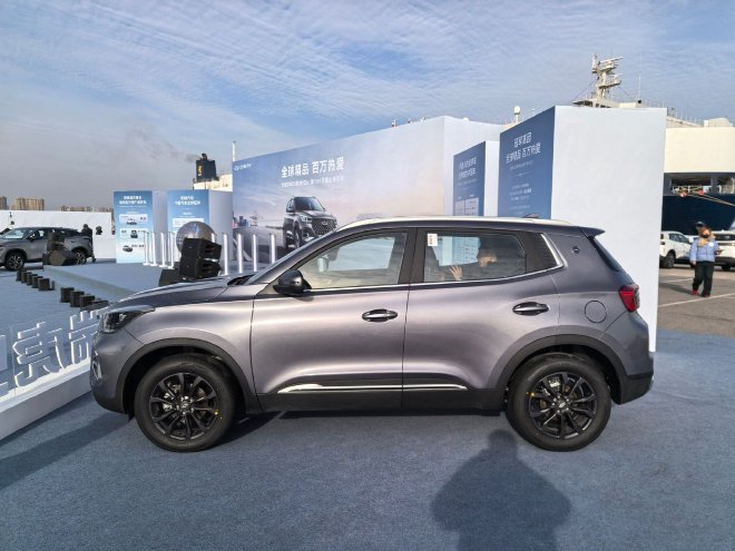 又一里程碑 奇瑞瑞虎5x第一百万辆车正式出海启航