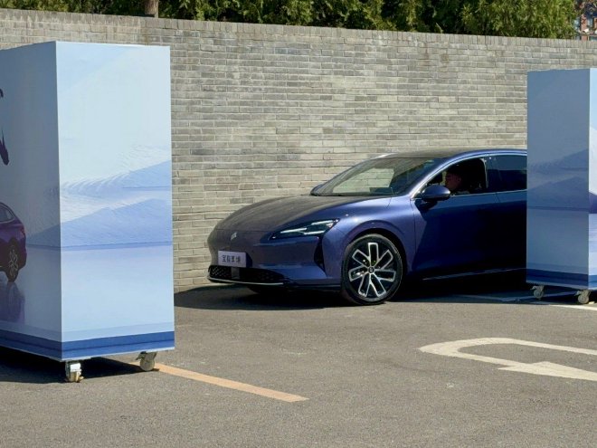 宝骏享境智能泊车体验 首搭灵眸智驾3.0