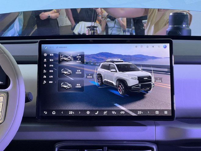 方程豹钛3正式上市 售价13.38-19.38万元