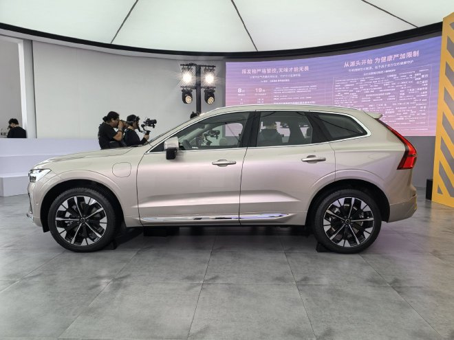 限时价25.49万元起 新款沃尔沃XC60正式上市