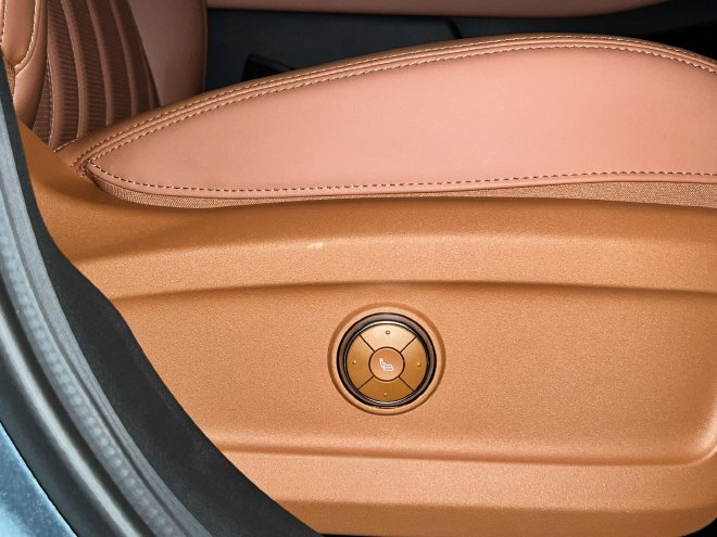 捷途X70L预售 限时权益价10.99—14.29万元