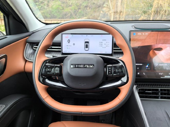 动力够用配置全 试驾奇瑞第五代瑞虎8虎踞版