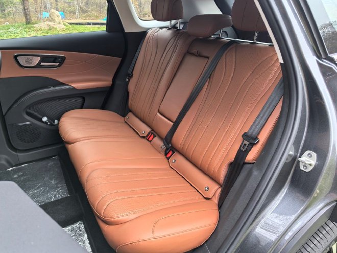 动力够用配置全 试驾奇瑞第五代瑞虎8虎踞版