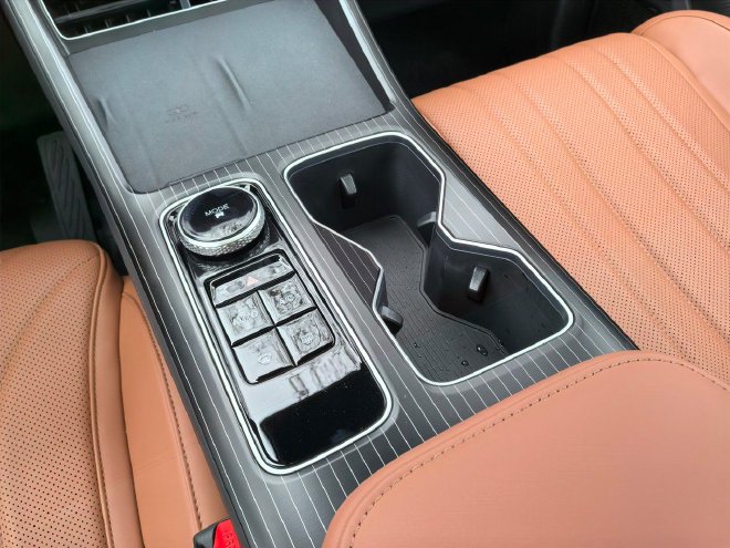 动力够用配置全 试驾奇瑞第五代瑞虎8虎踞版