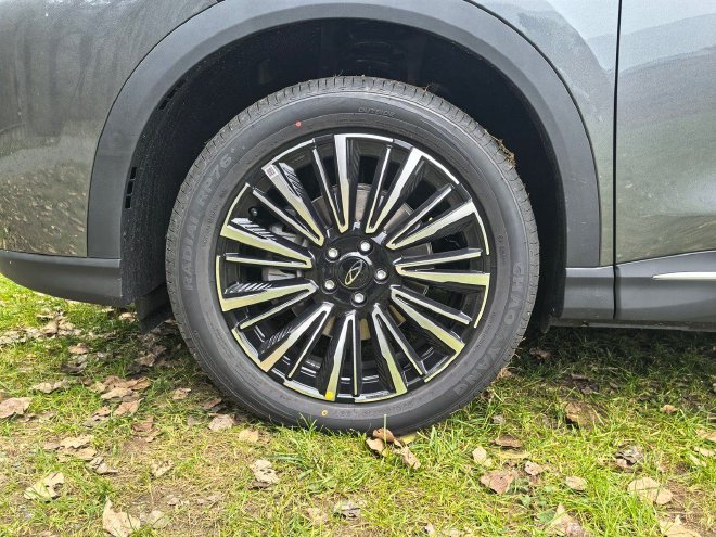 动力够用配置全 试驾奇瑞第五代瑞虎8虎踞版