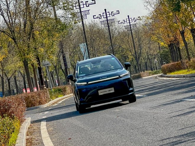 家用增程SUV新选择 试驾广汽埃安AION i60