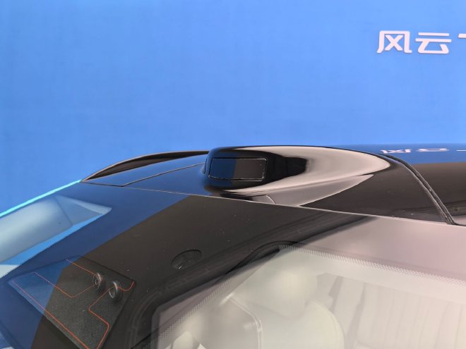 搭载猎鹰700+ 抢先体验风云T9L四驱版